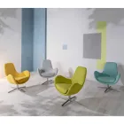 Vridbar fåtölj med metallunderrede och tygsits - Sereno Viadurini