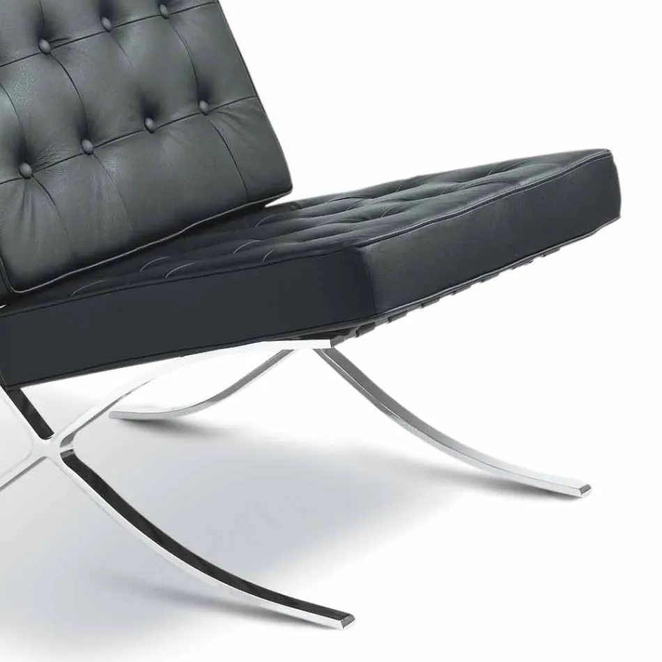 Fåtölj i konstläder med nitar och krom struktur Morella Viadurini