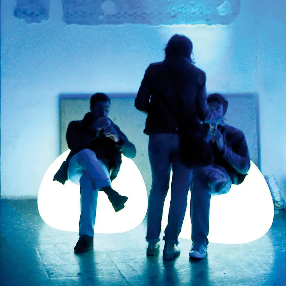 Lysande utomhusfåtölj med LED-ljus i polyeten Tillverkad i Italien - Ervin Viadurini