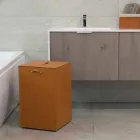 Tvättkorg på en kvadratisk bas Leather David, tillverkad i Italien Viadurini