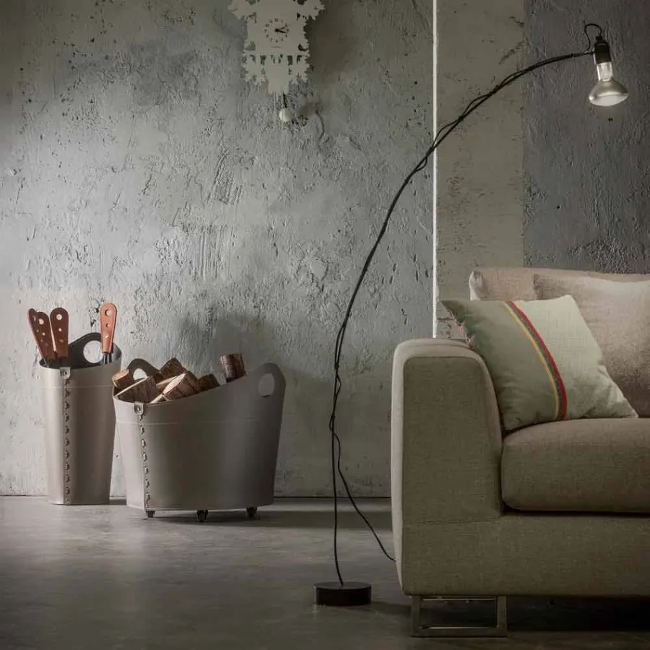 Vedhållare, järnhållare och strykjärn för Nicad läder, tillverkad i Italien Viadurini