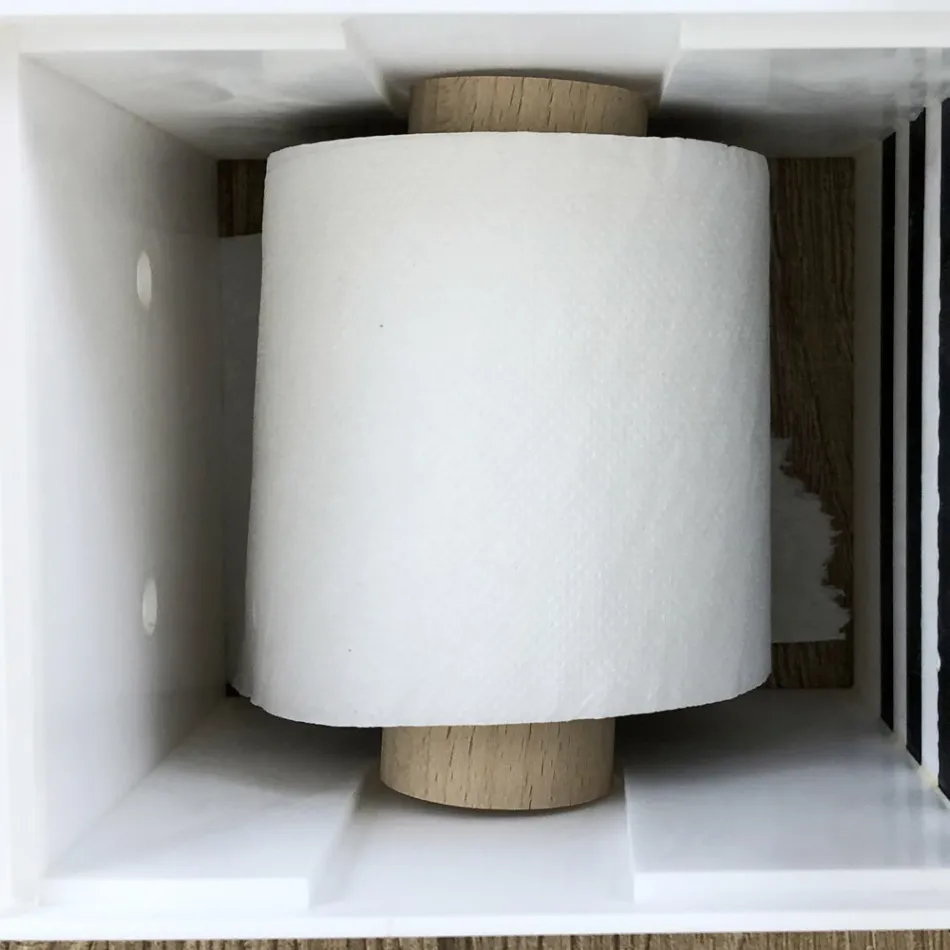 Badrumsrullehållare i vit Corian eller med svarta skär italiensk design - Elono Viadurini