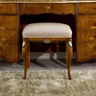 Puff i klassisk stil i trä täckt av tyg Made in Italy - Cambrige Viadurini