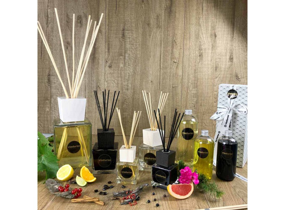 Amber Fragrance Home Air Freshener 200 ml med pinnar - Sassidimatera Viadurini