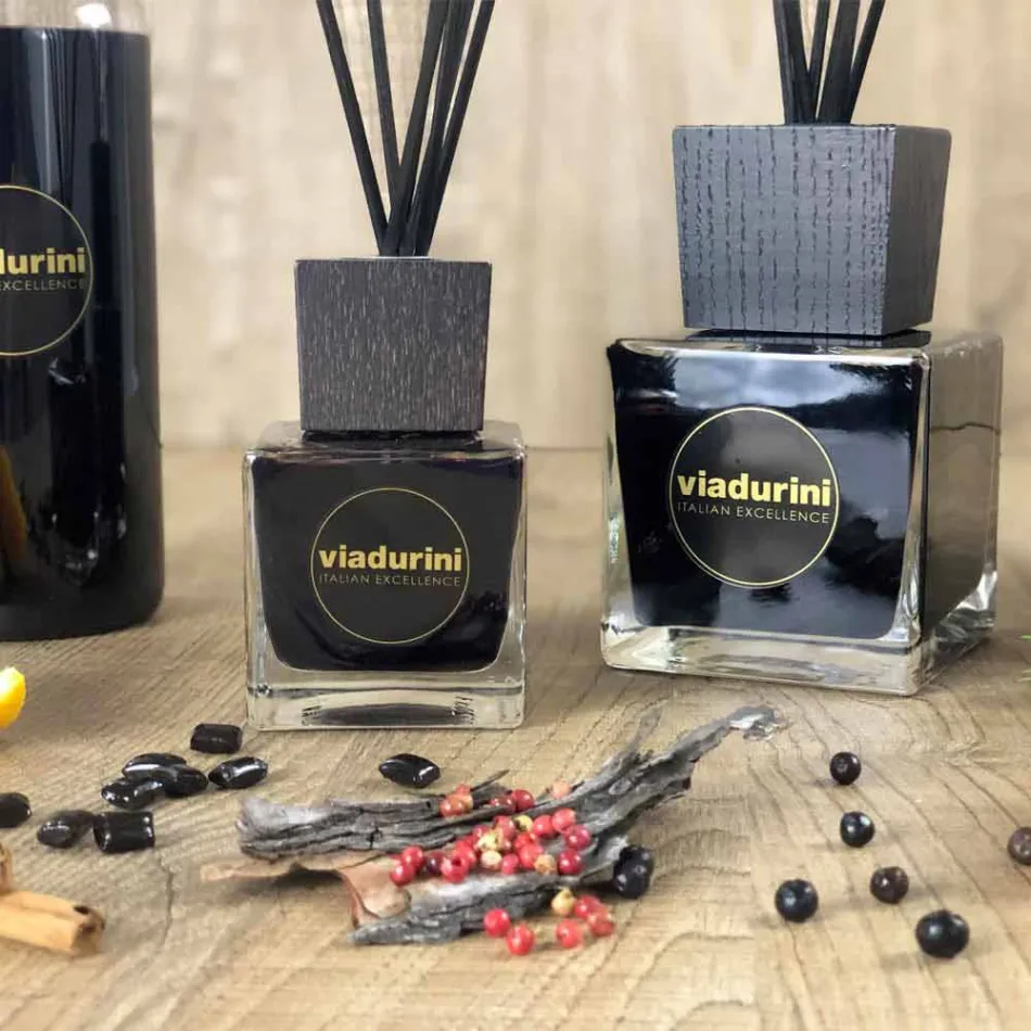 Hem Doft Ingefära Svartpeppar 200 ml med Sticks - Viaduriniinblack Viadurini