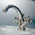 Handfatskran för badrum med ett hål i mässing med avlopp i klassisk stil - Ercolina Viadurini