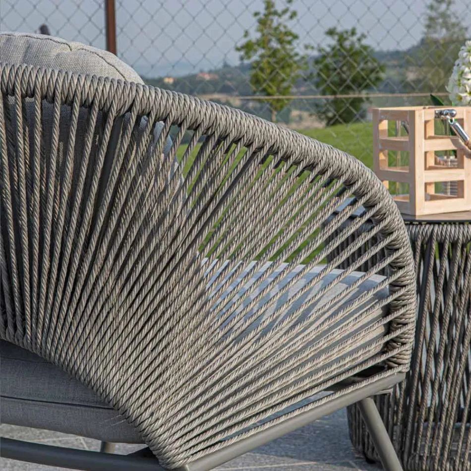 Vardagsrum bestående av 2 fåtöljer med soffbord - Resväska Viadurini