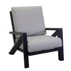 Vardagsrum bestående av soffa, soffbord och fåtöljer med fotstöd - Anslagstavla Viadurini