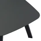 Vardagsrum utomhus bestående av 2 fåtöljer och 1 soffbord - Righello Viadurini