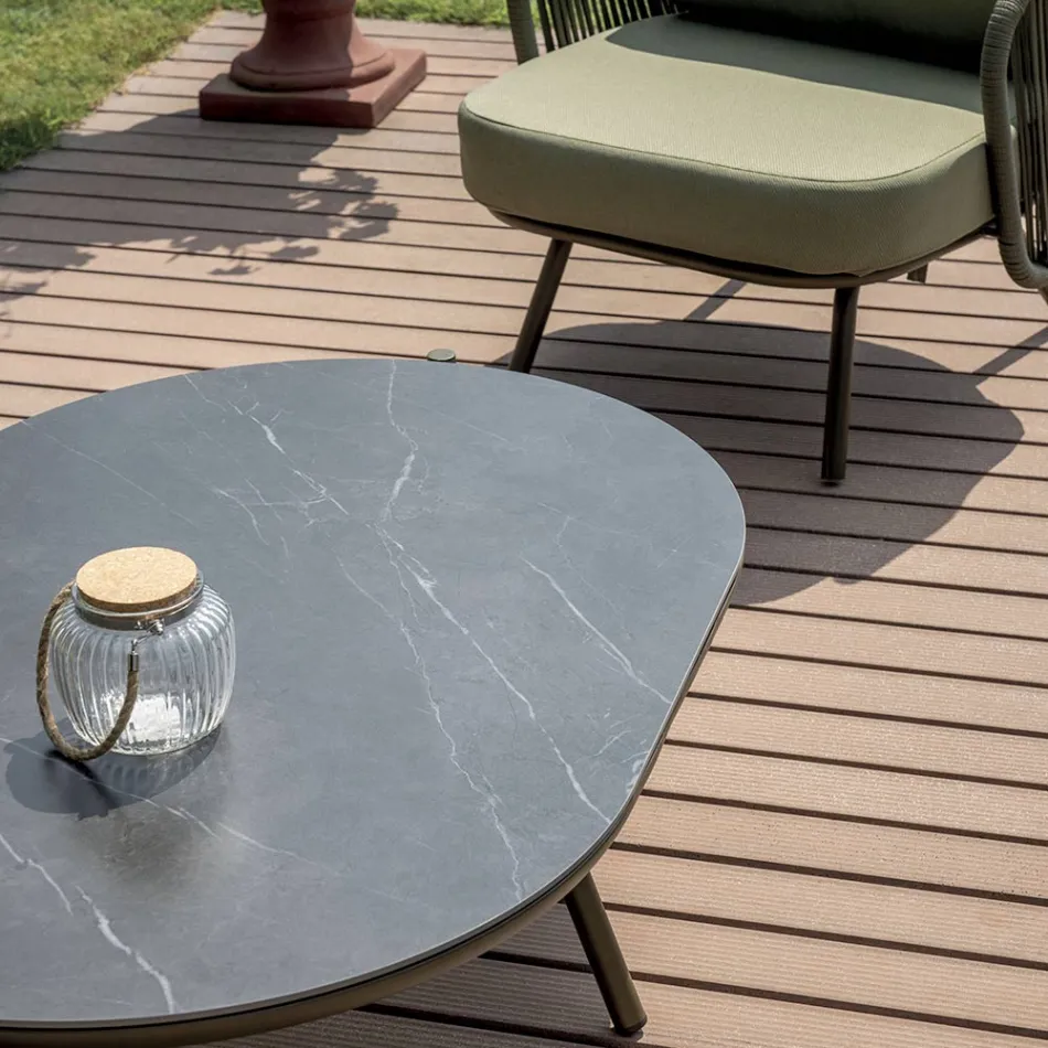 Trädgårdsvardagsrum i röd eller grön aluminium - Regalrise Viadurini