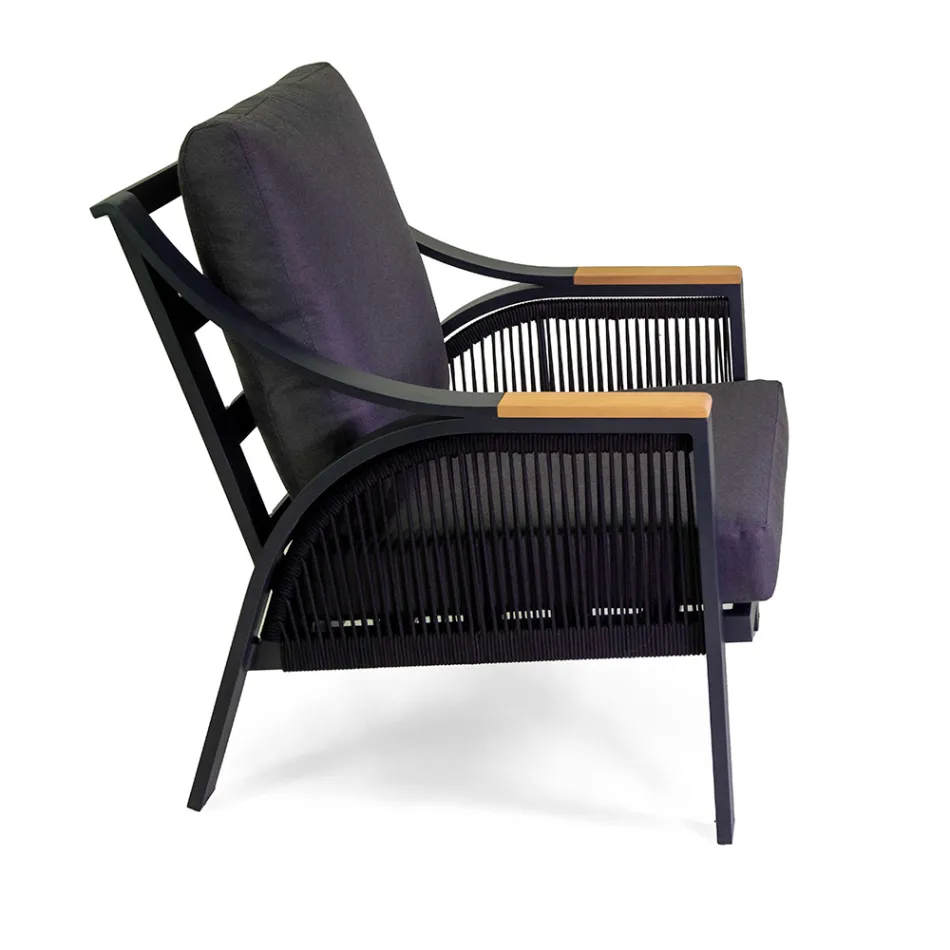 Vardagsrum i aluminium med armstöd i brasiliansk teak - Dagbok Viadurini