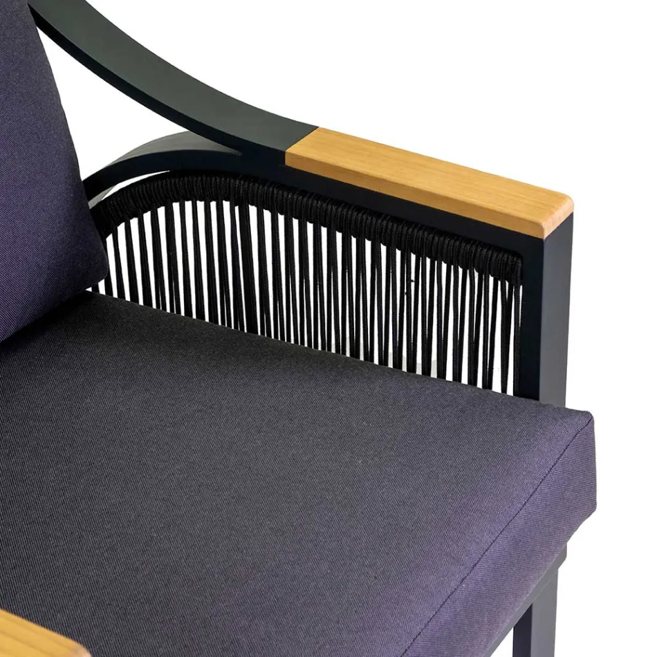 Vardagsrum i aluminium med armstöd i brasiliansk teak - Dagbok Viadurini