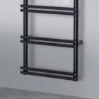 Elektrisk handdukstork med vertikala samlare Made in Italy - Ginger Viadurini