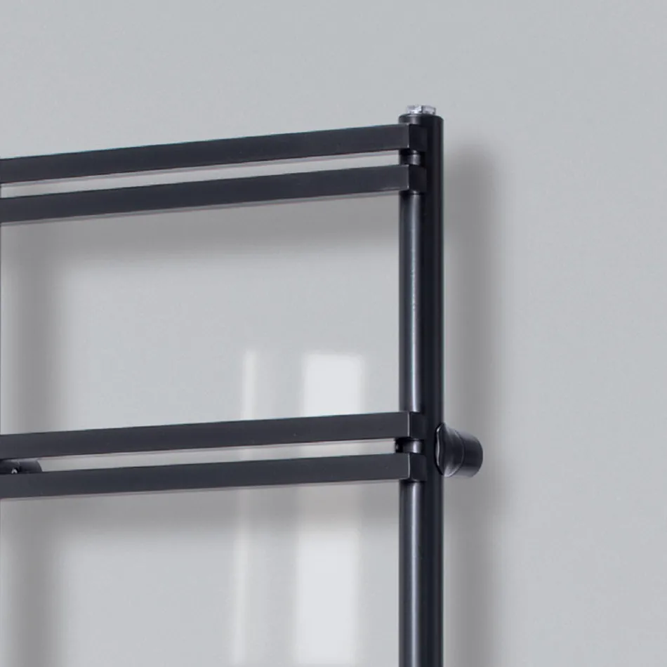 Elektrisk handdukstork med vertikala samlare Made in Italy - Ginger Viadurini