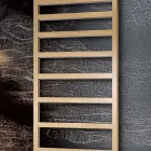 Hydraulisk handdukstork med enkla linjer i stål Tillverkad i Italien - Pistasch Viadurini