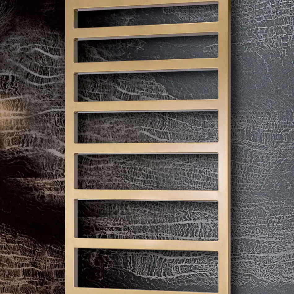 Hydraulisk handdukstork med enkla linjer i stål Tillverkad i Italien - Pistasch Viadurini