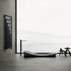 Hydraulisk handdukstork i stål med modern design tillverkad i Italien - Potentia Viadurini