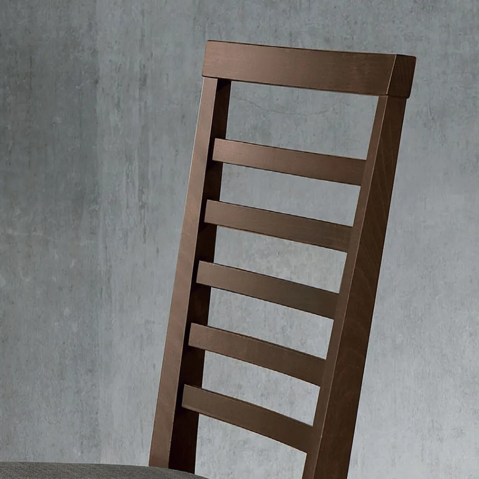 Köksstol i trä och sits i italienskt designtyg - Jeanine Viadurini