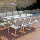 Stapelbar trädgårdsstol i aluminium med designarmstöd - Gontran Viadurini