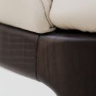 Matstol med armstöd i isfärgat läder Tillverkad i Italien - Lyanne Viadurini