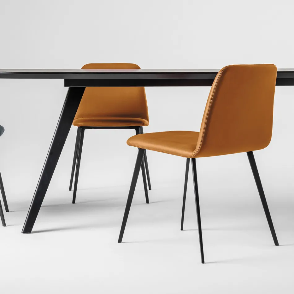 Lyxig läderstol med metallben tillverkad i Italien, 2 delar - Molde Viadurini