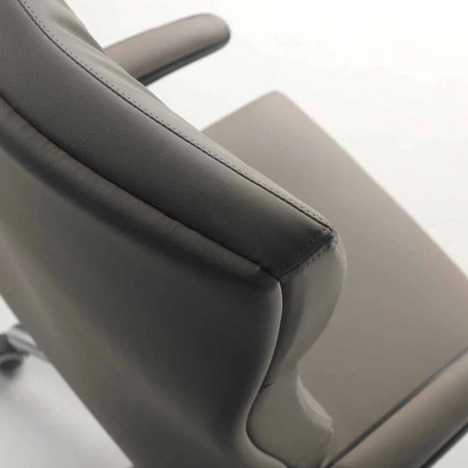 Riktad modern design stol äkta kohud blomma typ Edda Viadurini