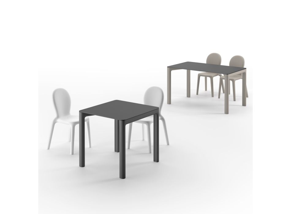 Stapelbar stol i färgad polyeten Tillverkad i Italien, 2 delar - Jamala Viadurini