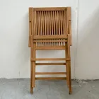 Fällbar utomhusstol i teak med armstöd – Yggdrasil Viadurini