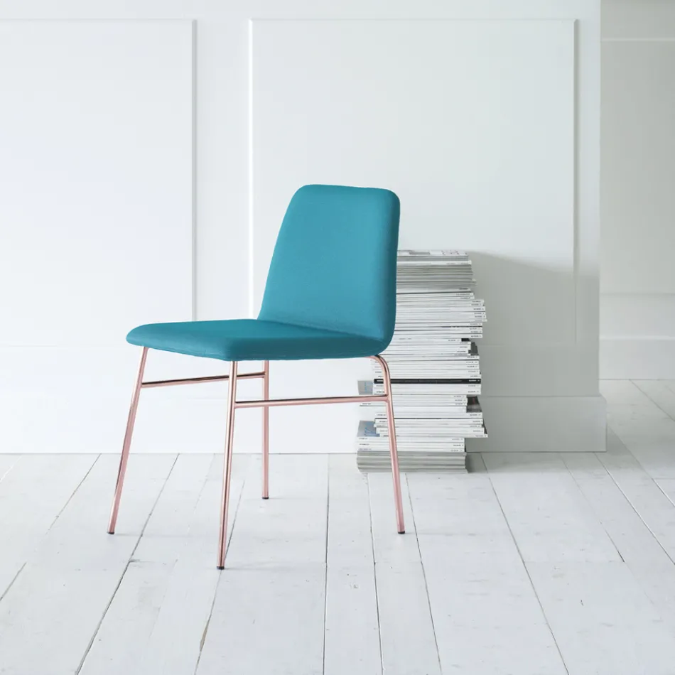 Fin tygstol med metallunderrede Tillverkad i Italien, 2 delar - Molde Viadurini