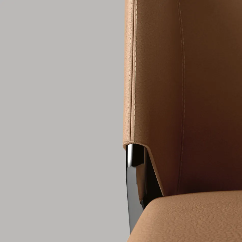 Matsalsstol med sits klädd i läder Tillverkad i Italien - Giulia Viadurini