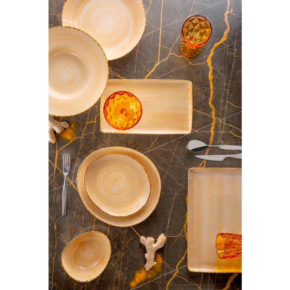 Uppsättning av 8 moderna rektangulära designplattor och färgad stengodsskål - Simba Viadurini