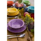 Bestick med färgade tallrikar 18 stycken i modern stengods - Abruzzo Viadurini