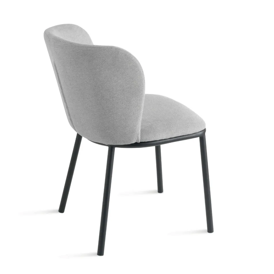 Set med 2 klädda tygstolar med målad metallram - Leandra Viadurini