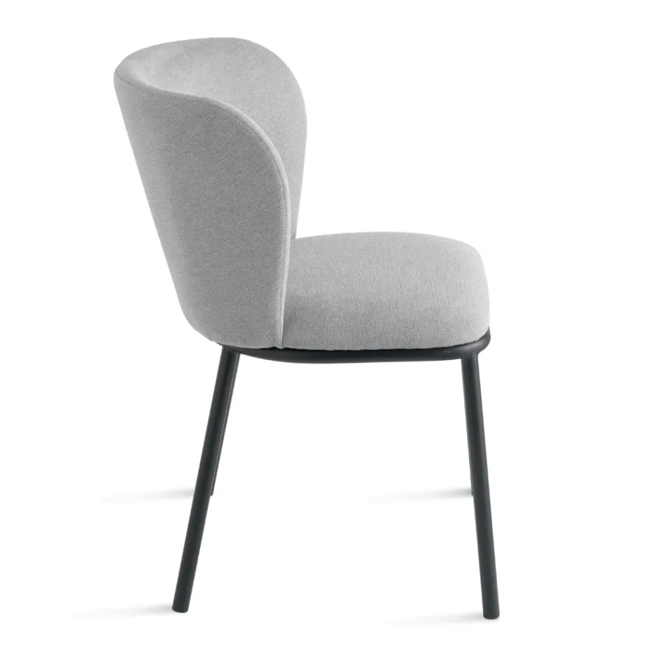 Set med 2 klädda tygstolar med målad metallram - Leandra Viadurini