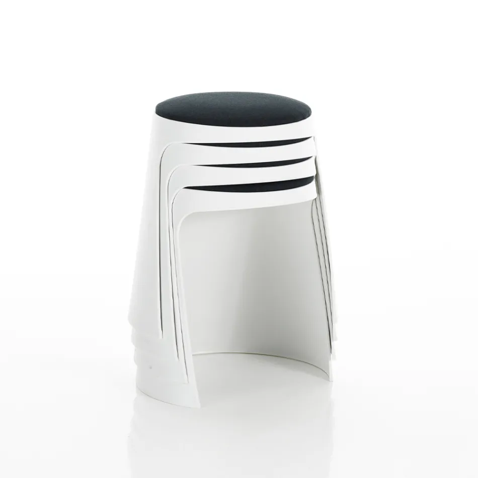 Set med 2 polypropen pallar och tyg sits - ansjovis Viadurini