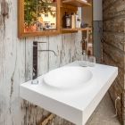 Brusson massiva yta badrumsmöbler med modern design Viadurini