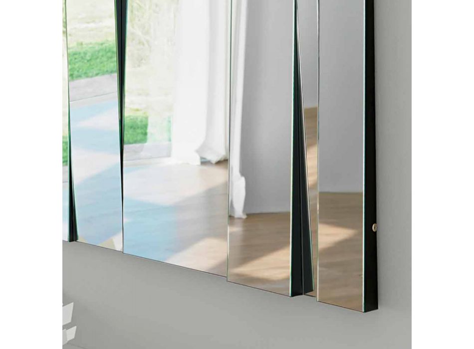Väggspegel i modern design av glas och metall tillverkad i Italien - Pallino Viadurini