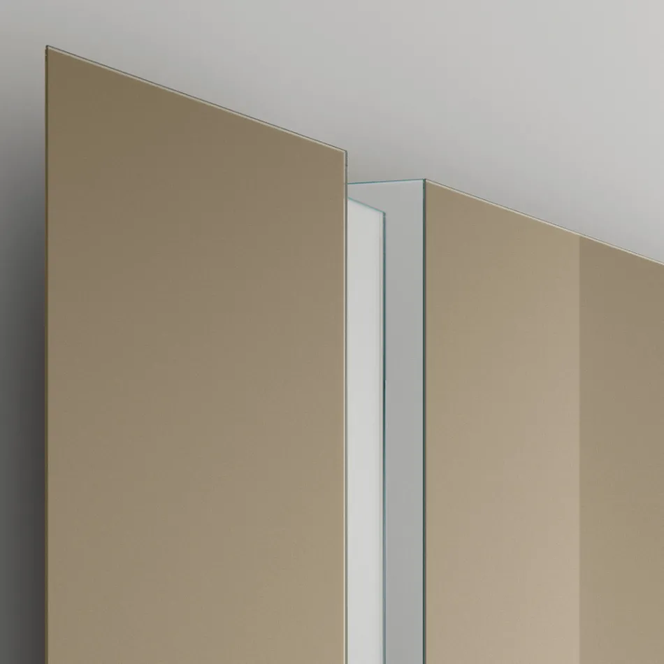 Väggspegel med V-formad sidosnitt Tillverkad i Italien - Spirit Viadurini