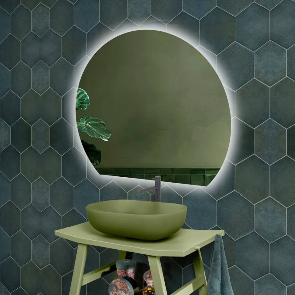 Bakgrundsbelyst spegel med kontinuerlig LED-ljusslinga på väggen - Excelsior Viadurini