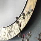 Rund spegel med bladdekorerad glasram Tillverkad i Italien - Alisso Viadurini