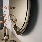 Abigailleformad spegel med halvram i smält glas Tillverkad i Italien Viadurini