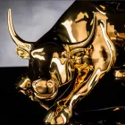 Handgjord keramisk tjurformad statyett Tillverkad i Italien - Bulino Viadurini