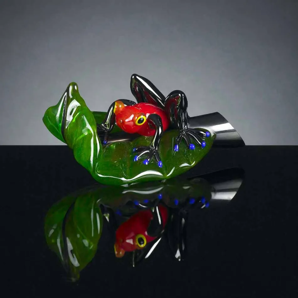 Dekorativ statyett i form av en groda på glasblad Tillverkad i Italien - blad Viadurini