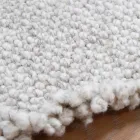 Stor och modern design fransad ullmatta svart eller grädde - Jacqueline Viadurini