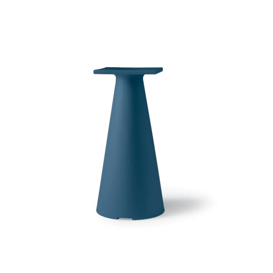 Trädgårdssoffbordsunderrede i polyeten och HPL-skiva Tillverkad i Italien - Lucy Viadurini