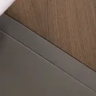 Ovalt soffbord i metall och tvåfärgad träskiva - Comacchio Viadurini