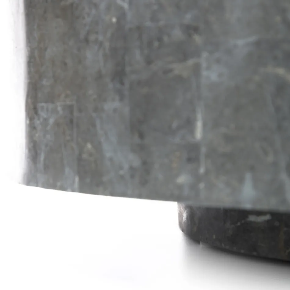 Modernt runt soffbord i fossil sten - Vermont Viadurini