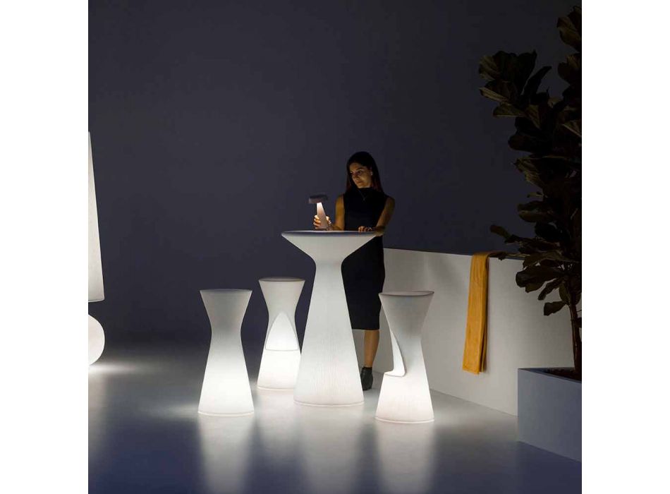 Ljus utomhus soffbord i vit polypropen tillverkad i Italien - Desmond Viadurini