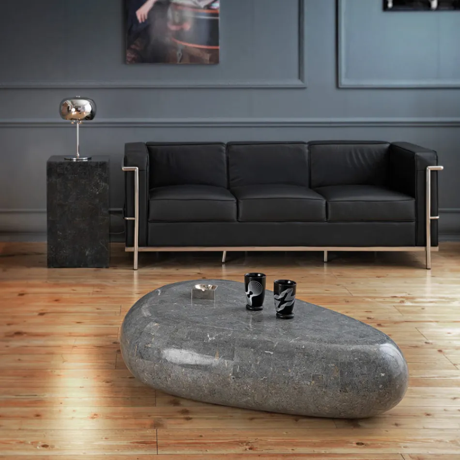 Modernt soffbord i formad fossil sten - Beth Viadurini
