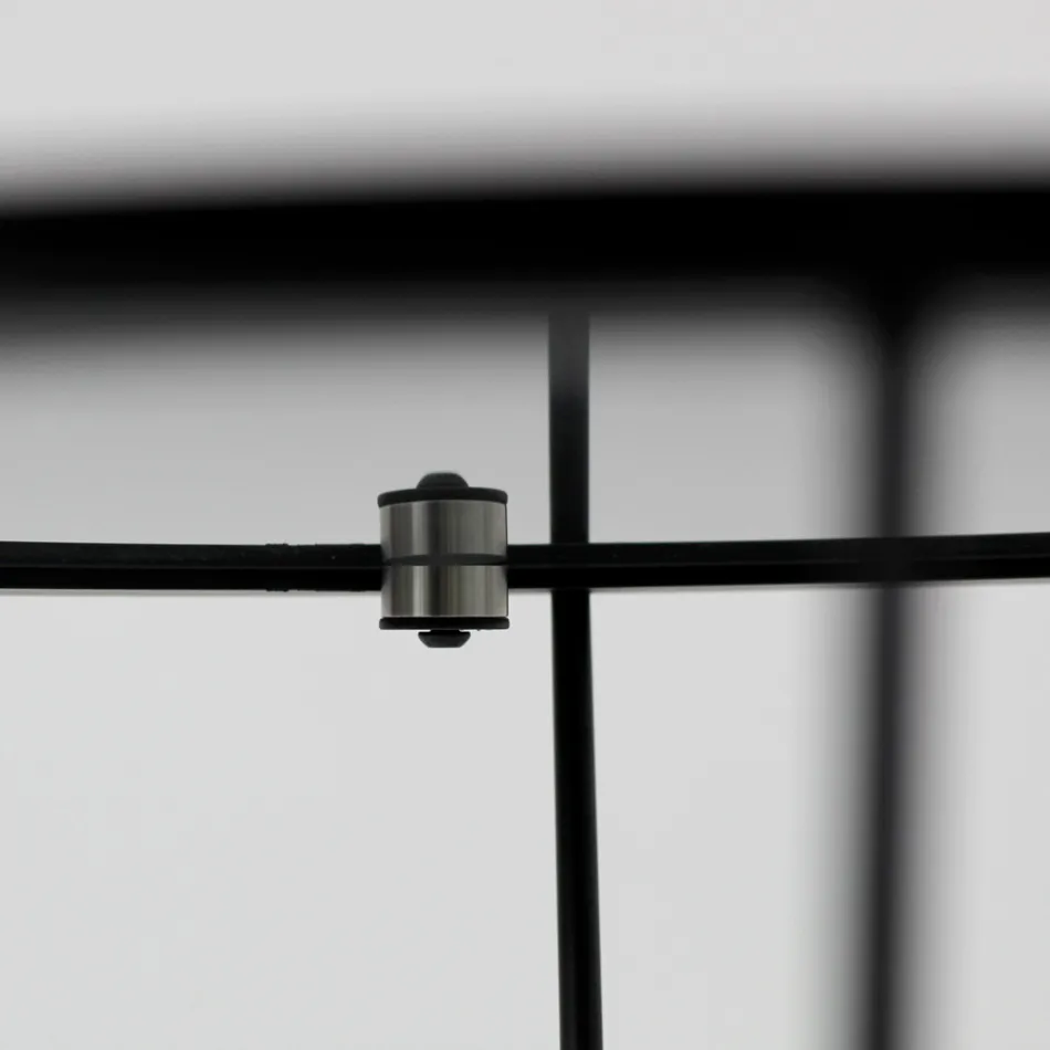 Runt soffbord med stålunderrede och glasskiva Tillverkat i Italien - Alisea Viadurini